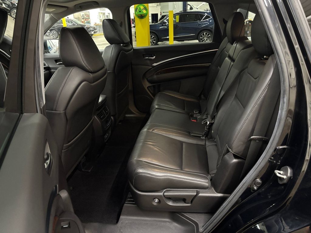 Used 2020 Acura MDX SH-AWD image 13