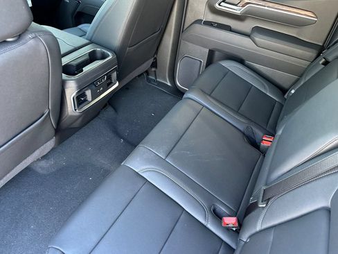 New 2026 GMC Sierra 1500 SLT w/ SLT Premium Plus Package AWD/4WD image 12
