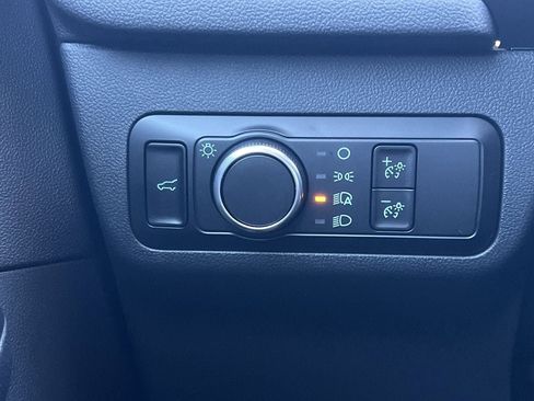 New 2025 Ford Escape Active w/ Active Premium Tech Pack FWD image 13