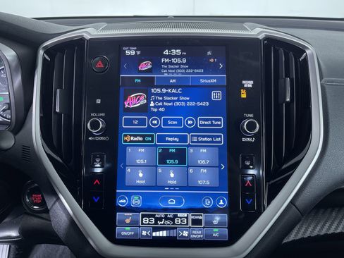 Used 2023 Subaru Ascent Premium w/ Convenience Package image 18