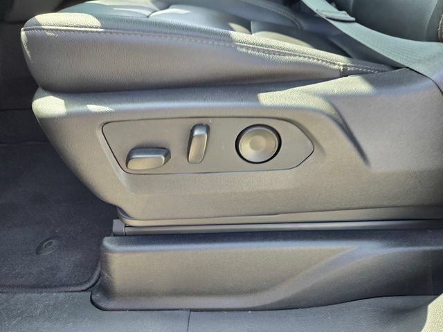 Used 2026 Chevrolet Tahoe LT w/ LPO, Dark Essentials Package RWD image 12
