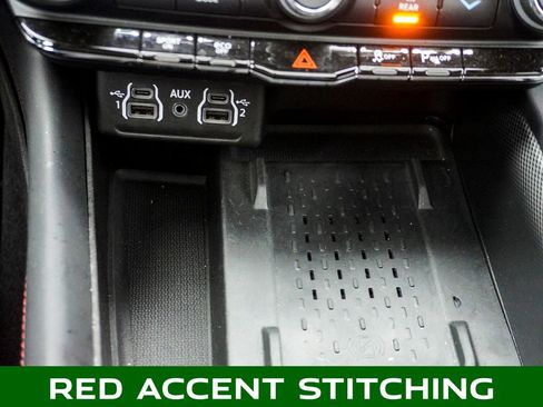 Used 2025 Dodge Durango R/T image 24