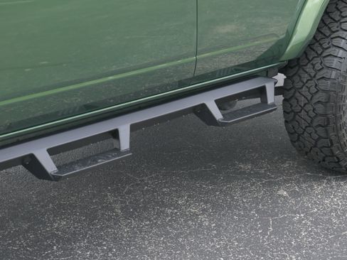 Used 2025 Ford Bronco Outer Banks AWD/4WD image 36