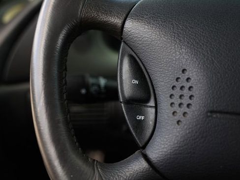 Used 2001 Ford Mustang GT image 23