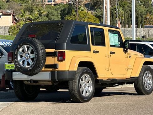 Used 2013 Jeep Wrangler Unlimited Sahara w/ Connectivity Group image 5