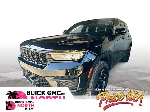 Used 2023 Jeep Grand Cherokee Altitude AWD/4WD image 1