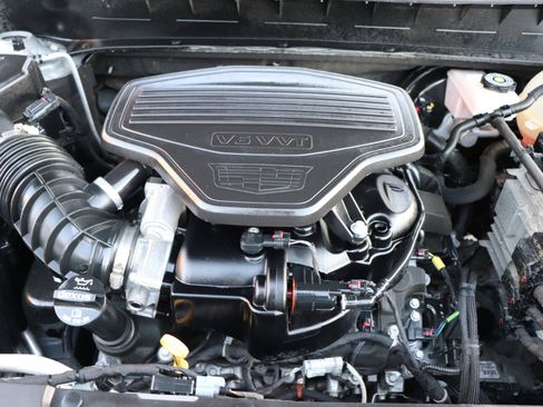 Used 2023 Cadillac XT6 Premium Luxury image 53