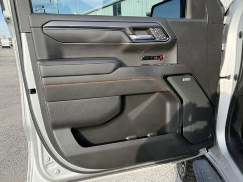 Used 2022 GMC Sierra 1500 AT4 w/ AT4 Premium Package image 11