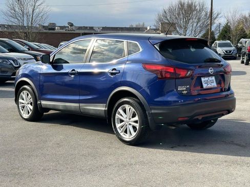 Used 2017 Nissan Rogue Sport S w/ S Appearance Package image 5