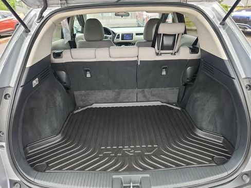 Used 2017 Honda HR-V EX image 23