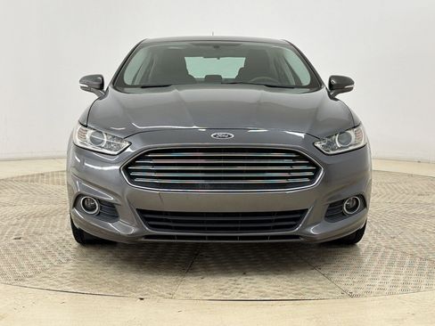 Used 2016 Ford Fusion SE FWD image 6
