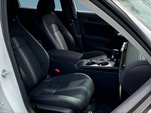 Used 2026 Honda Civic Sport image 27