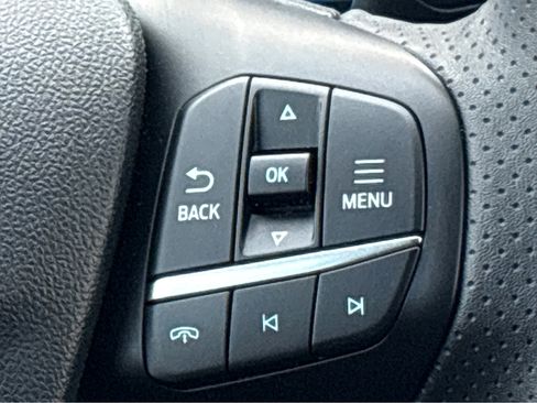 Used 2025 Ford Escape ST-Line Elite image 14