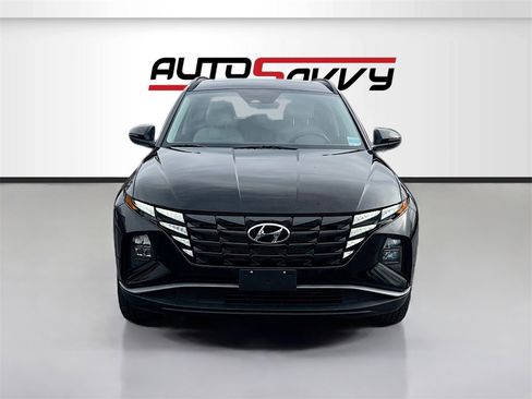 Used 2023 Hyundai Tucson SEL w/ Convenience Package image 2