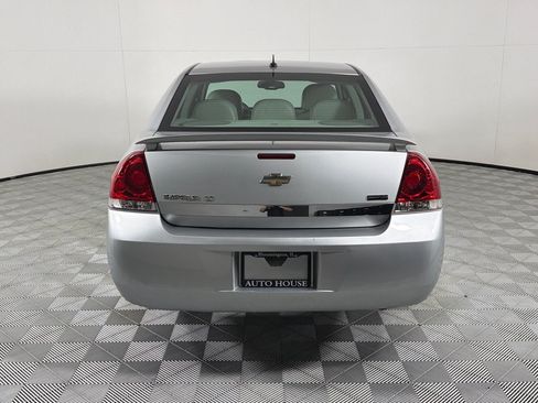 Used 2011 Chevrolet Impala LT w/ Luxury Edition Package FWD image 6