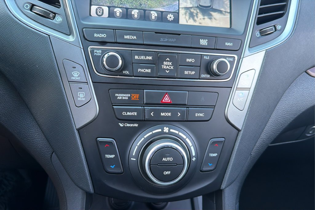 Used 2018 Hyundai Santa Fe Sport FWD image 25