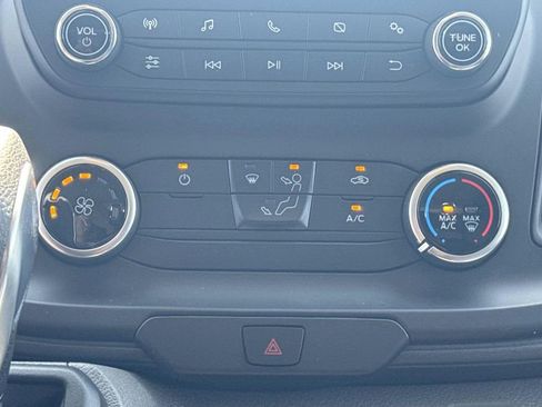 New 2025 Ford Transit 150 Low Roof image 14