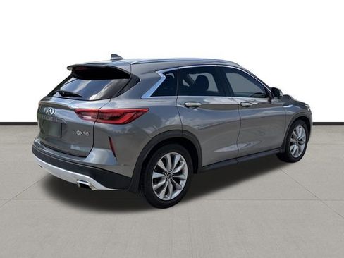 Used 2020 INFINITI QX50 Luxe w/ Navigation Package AWD/4WD image 5
