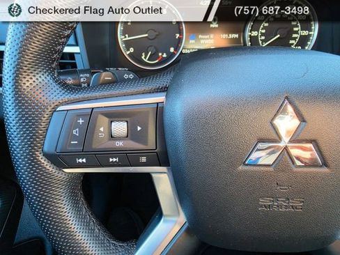 Used 2022 Mitsubishi Outlander SEL Black Edition image 29