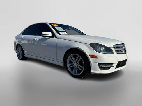 Used 2013 Mercedes-Benz C 250 Luxury image 7