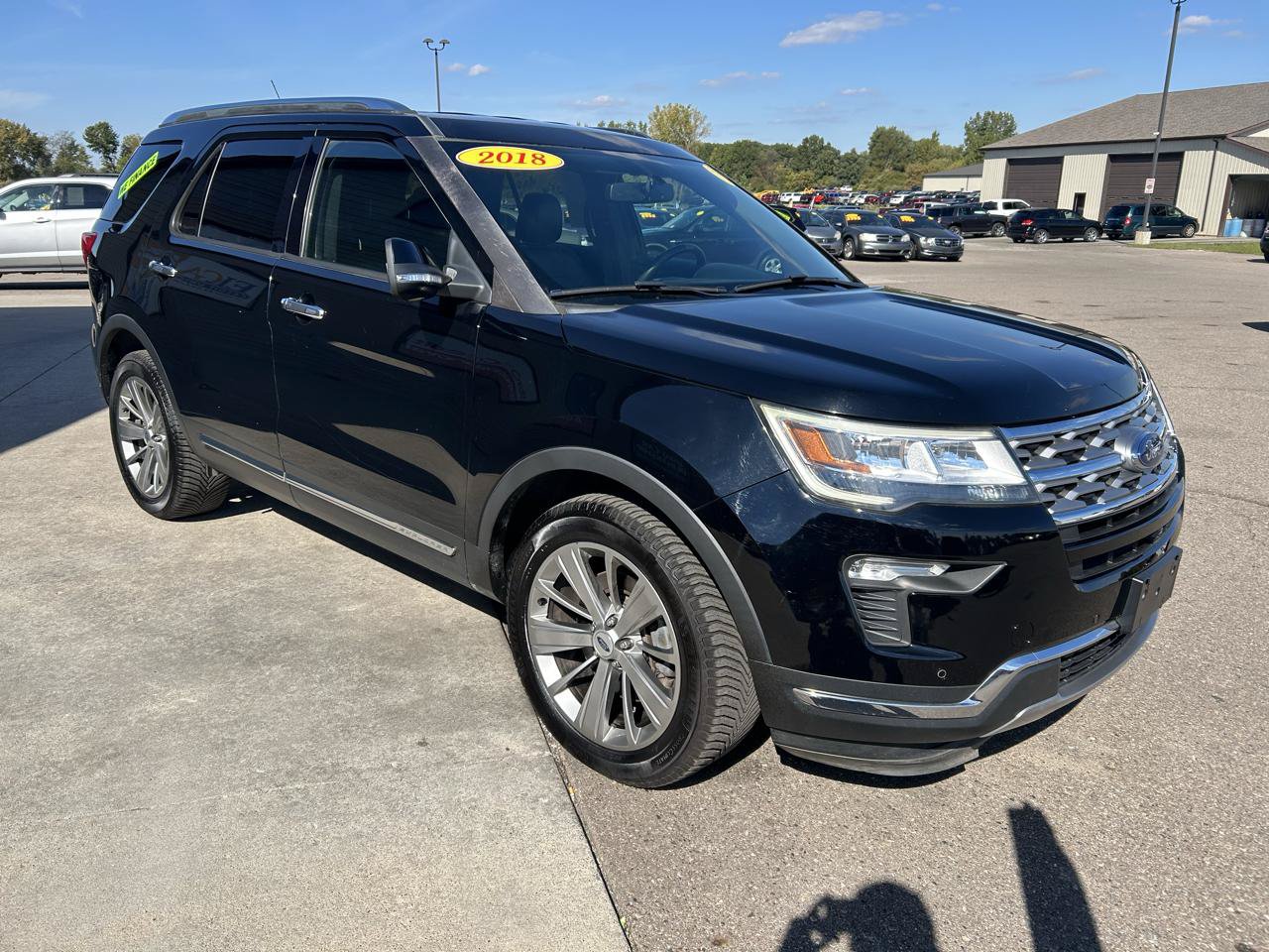 Used 2018 Ford Explorer Limited AWD/4WD image 3