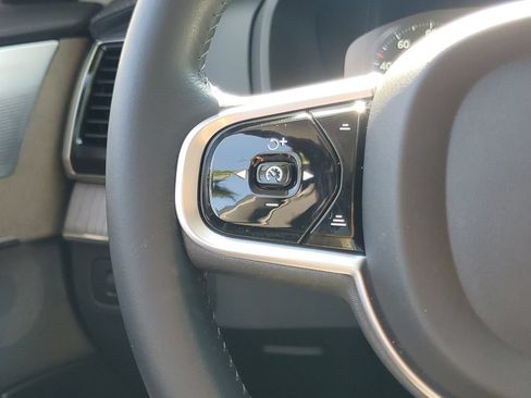 Certified 2022 Volvo XC90 T8 Inscription w/ Advanced Package AWD/4WD image 23