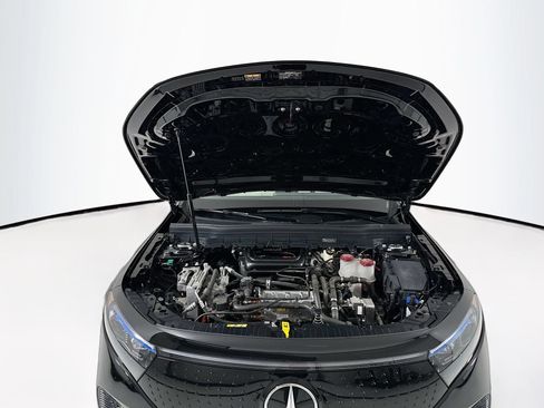Certified 2025 Mercedes-Benz EQB 250+ image 32