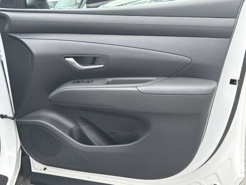 New 2026 Hyundai Tucson SEL Plus FWD image 16