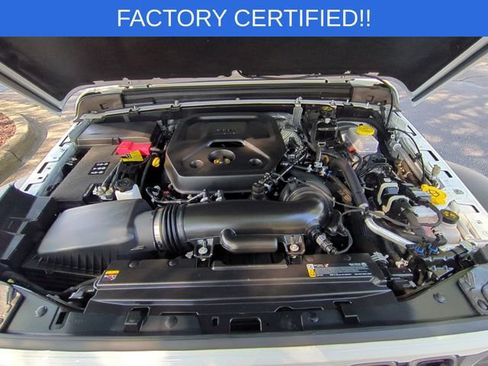 Certified 2025 Jeep Wrangler Sport AWD/4WD image 28
