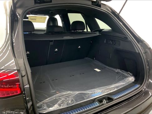 New 2026 Mercedes-Benz GLC 300 image 17