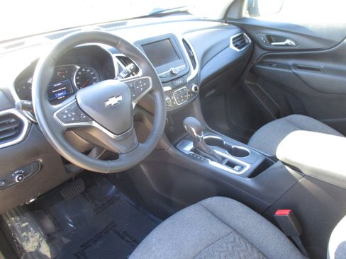 Used 2024 Chevrolet Equinox LT image 16