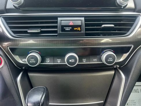 Used 2021 Honda Accord Sport image 41