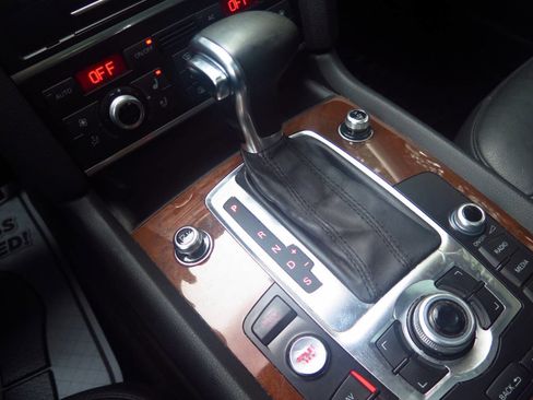 Used 2013 Audi Q7 3.0T S line Prestige image 13