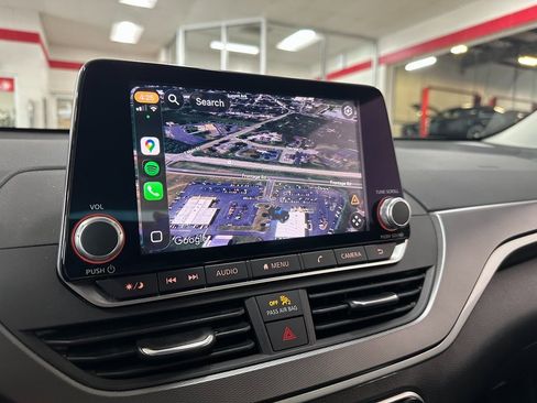 Used 2023 Nissan Altima 2.5 SR image 23