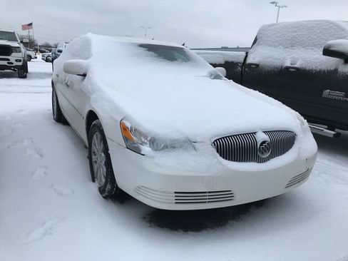 Used 2009 Buick Lucerne CX image 10