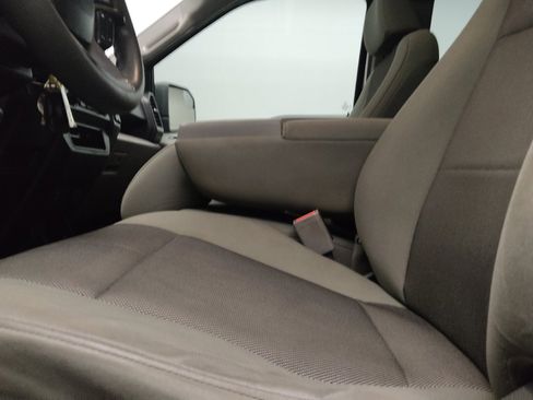 Used 2016 Ford F150 XL w/ Equipment Group 101A Mid RWD image 17
