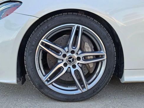 Used 2019 Mercedes-Benz E 450 Cabriolet image 23