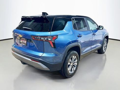 New 2026 Chevrolet Equinox LT w/ Safety and Technology Package FWD image 7