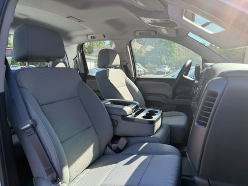 Used 2017 Chevrolet Silverado 1500 W/T AWD/4WD image 25