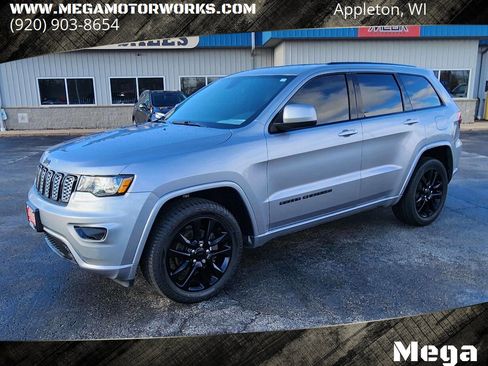 Used 2020 Jeep Grand Cherokee Altitude image 1