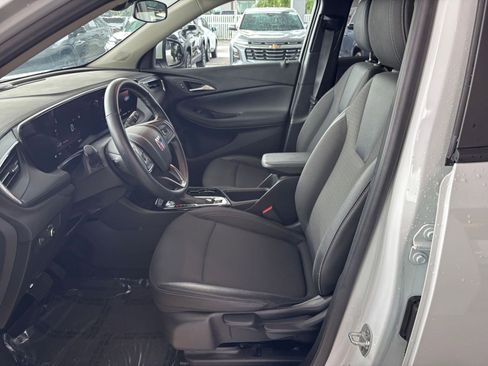 Used 2025 Buick Encore GX Preferred image 25