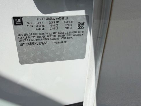 Used 2017 Chevrolet Volt Premier w/ Driver Confidence II Package FWD image 23
