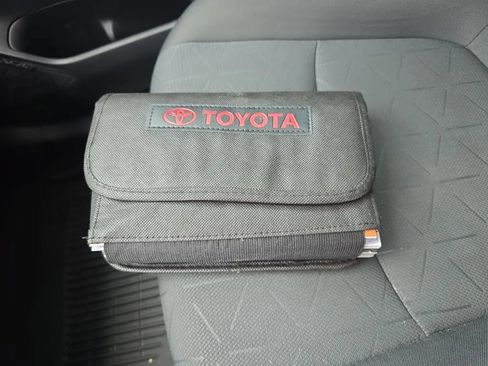 Used 2023 Toyota RAV4 XLE w/ Convenience Package FWD image 34