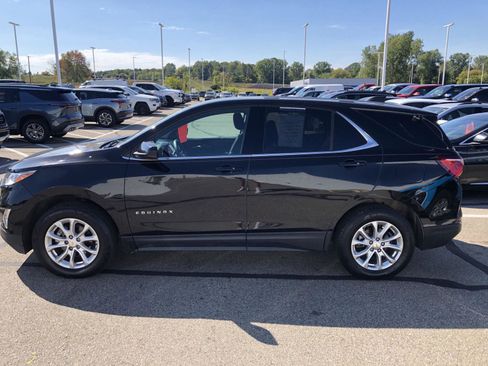 Used 2019 Chevrolet Equinox LT image 2