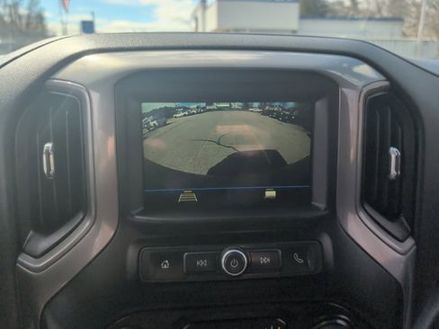 Used 2019 Chevrolet Silverado 1500 Custom Trail Boss w/ Custom Convenience Package image 22