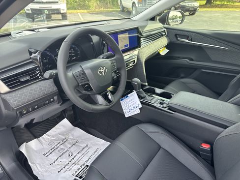 New 2026 Toyota Camry XLE AWD/4WD image 15