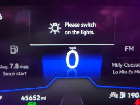 Used 2024 Volkswagen Taos SE image 10