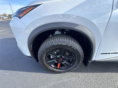 New 2026 Nissan Rogue SV image 10