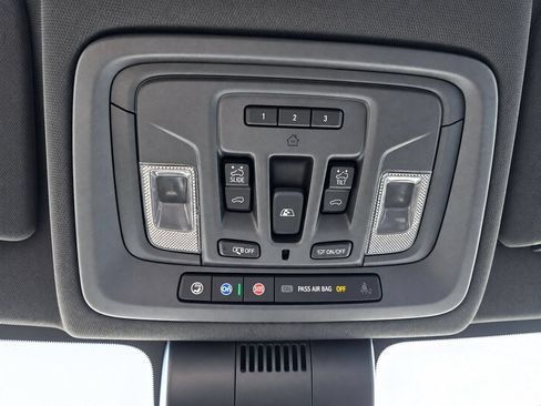 Used 2024 Chevrolet Silverado 3500 High Country w/ High Country Premium Package AWD/4WD image 26