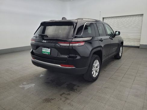 Used 2023 Jeep Grand Cherokee Limited image 9